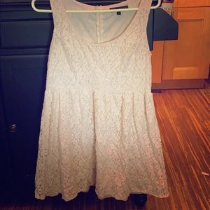 Tan Floral Sleeveless Lace Dress